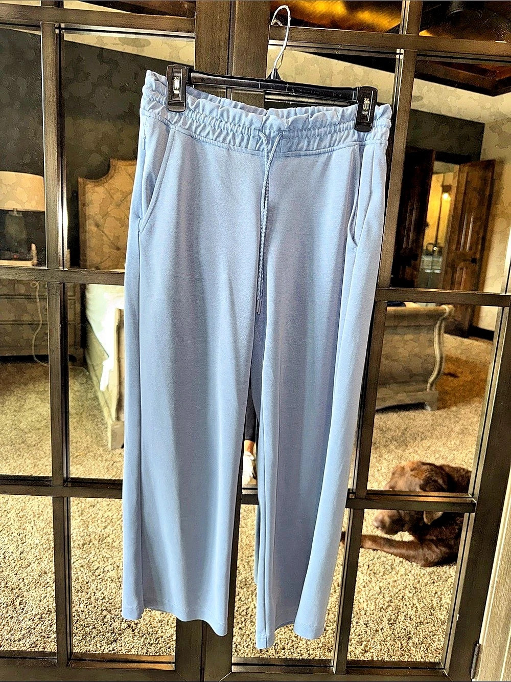 Athleta Seasoft Capri Leg Pant Blue Small